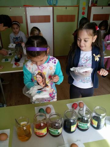 Easter bazaar - painting Easter eggs